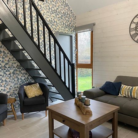 Signy-le-Petit Cottage Chaleureux Dans Domaine Prive מראה חיצוני תמונה