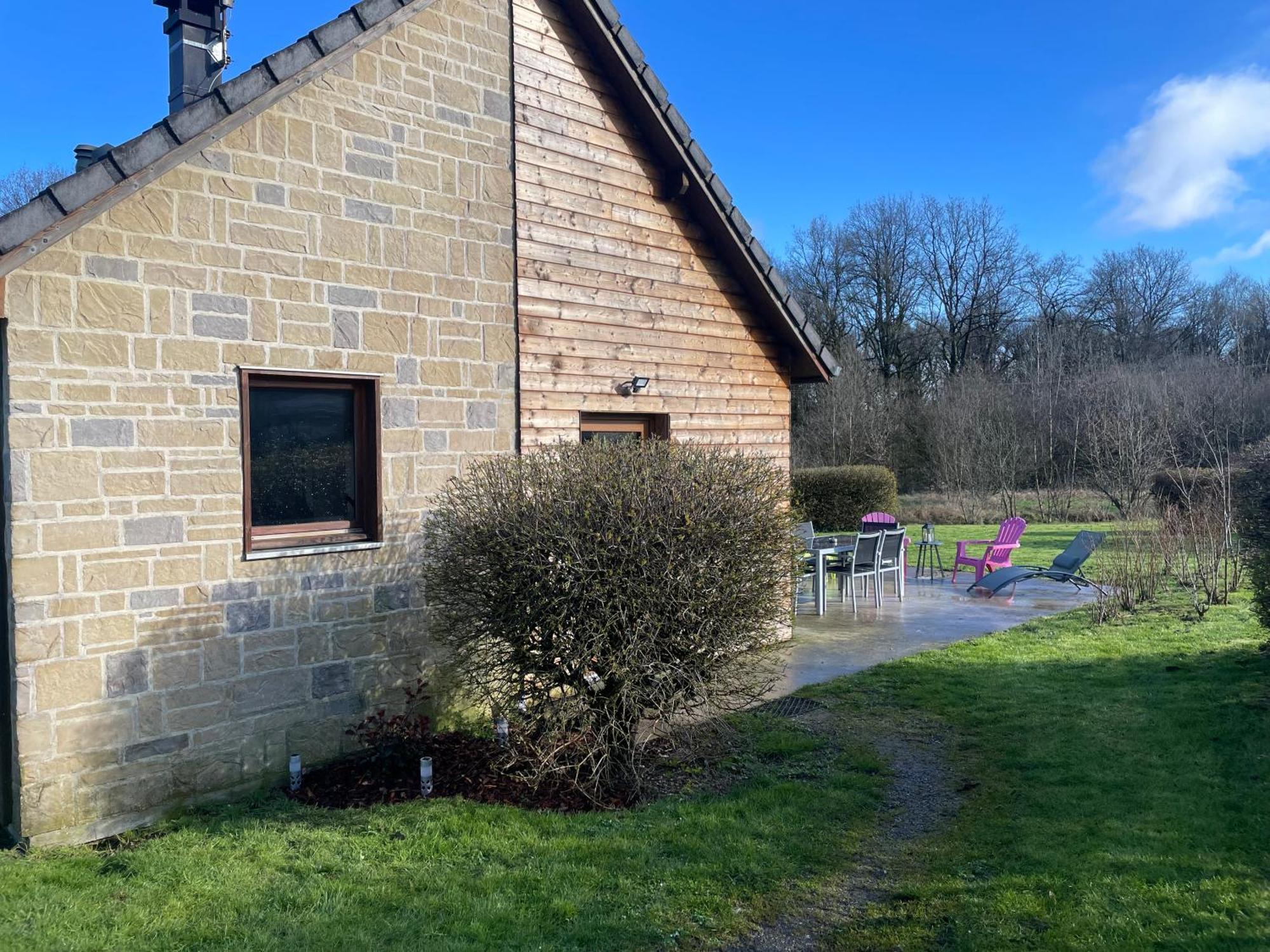Signy-le-Petit Cottage Chaleureux Dans Domaine Prive מראה חיצוני תמונה